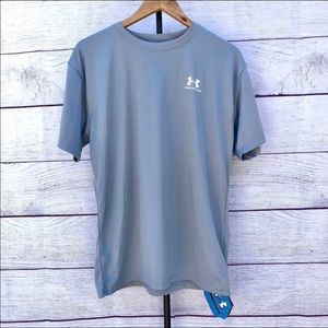 NWT: Under Armour Grey Athletic Shirt Size Small
